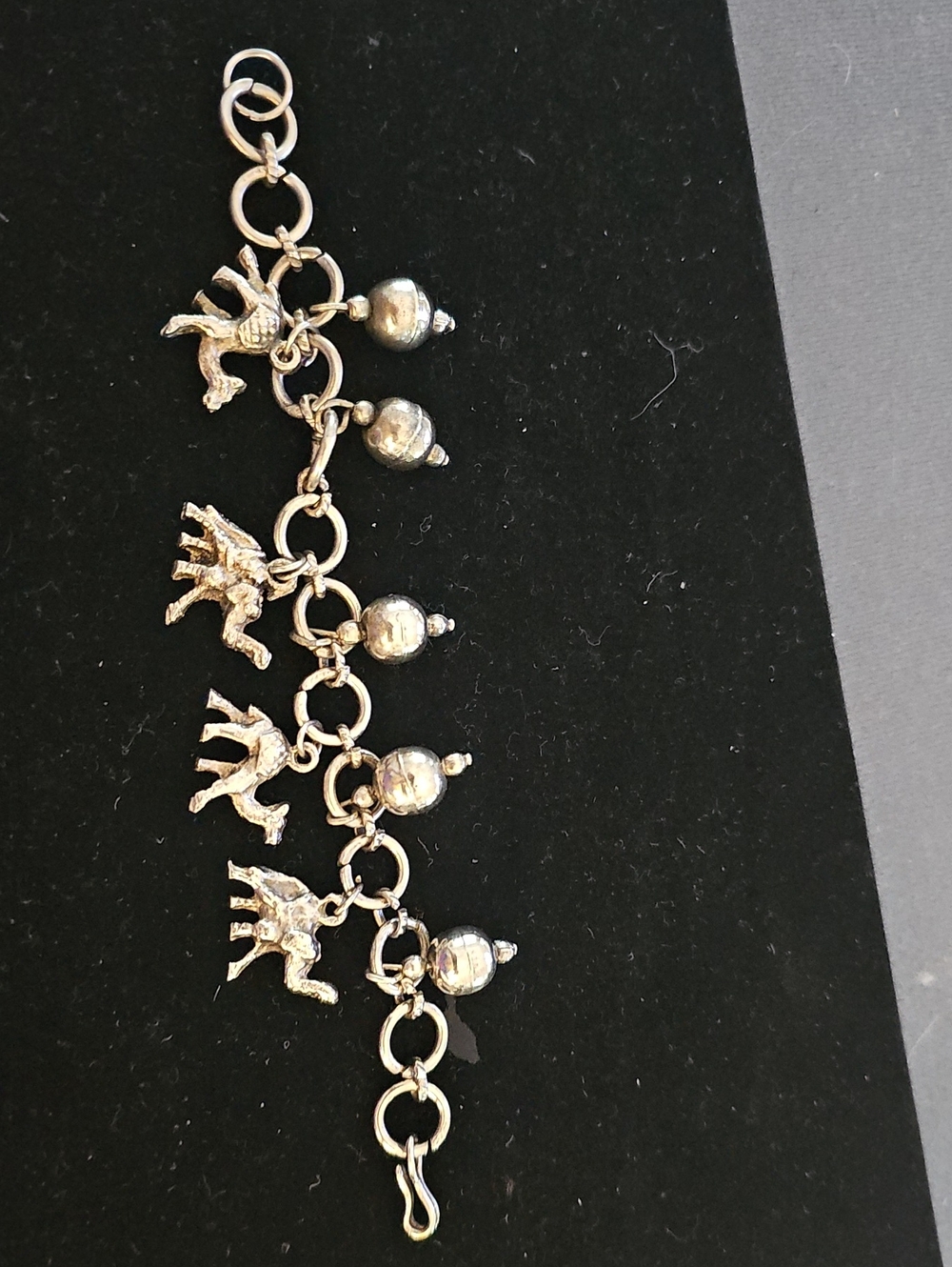 Unbranded Vintage Style Animal Charm Bracelet Women Sz 7.5 Silver Elephant Camel